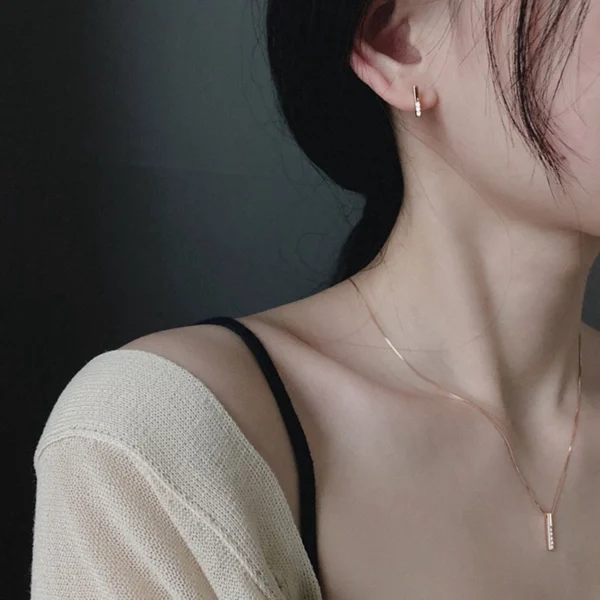 สร้อยคอ ประดับจี้เพชร สีโรสโกลด์ - Image 3