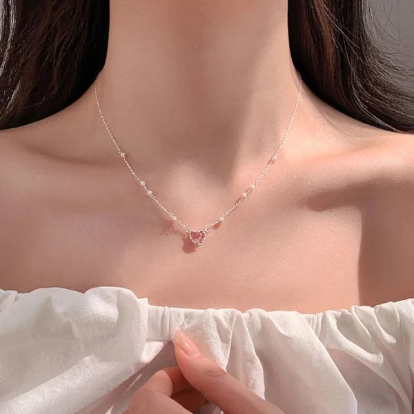 สร้อยคอจี้หัวใจคริสตัลสีชมพูมุก