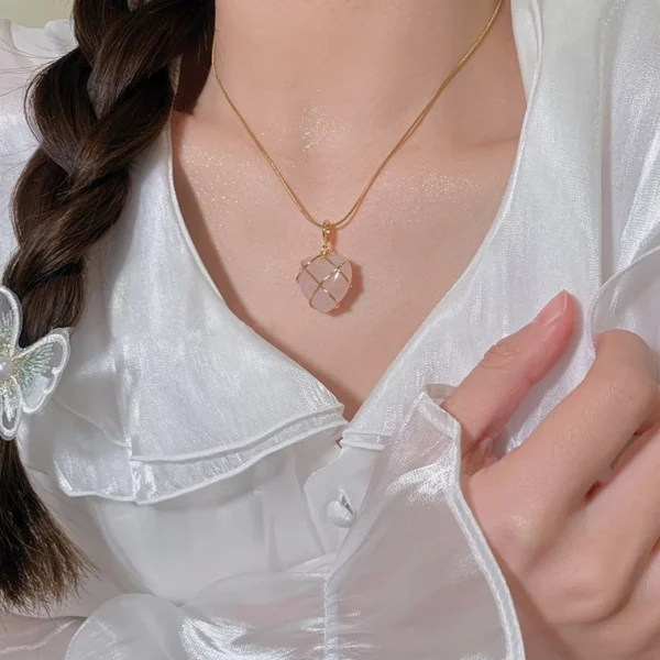 สร้อยคอ จี้หินบาร์บี้สีชมพู - Image 2