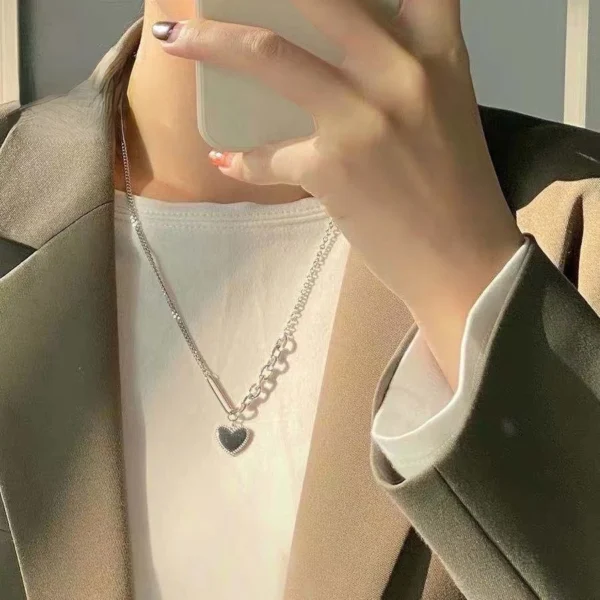 สร้อยคอโลหะผสมเงินจี้รูปหัวใจสไตล์พังก์